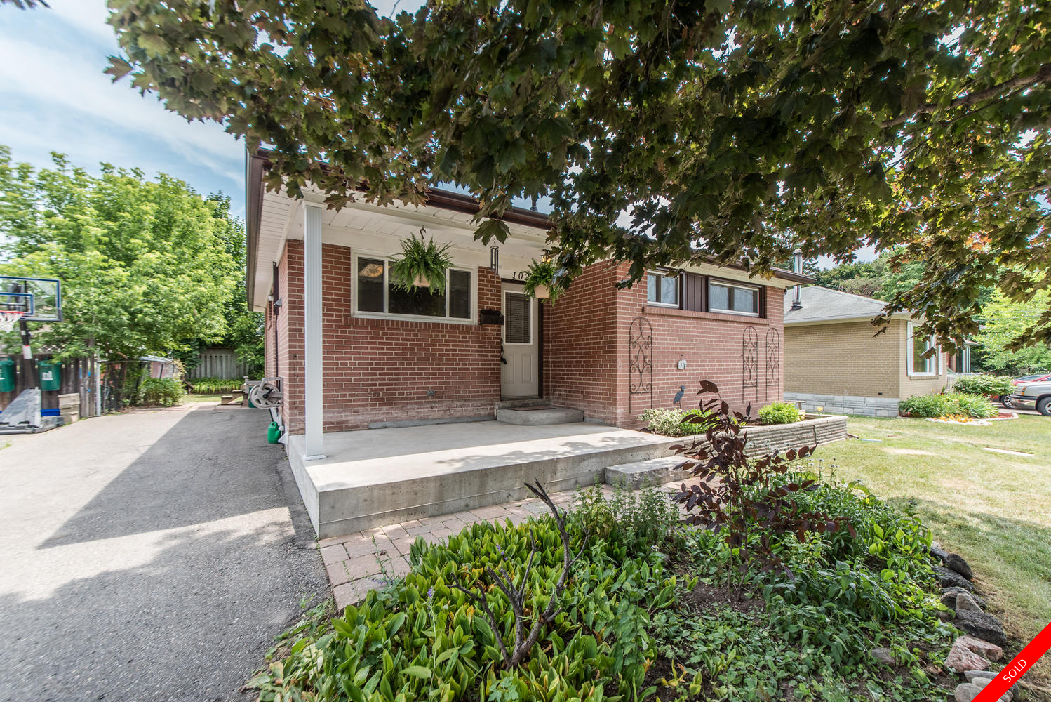 Williamsburg Bungalow for sale: 3+1 (Listed 2018-07-19)