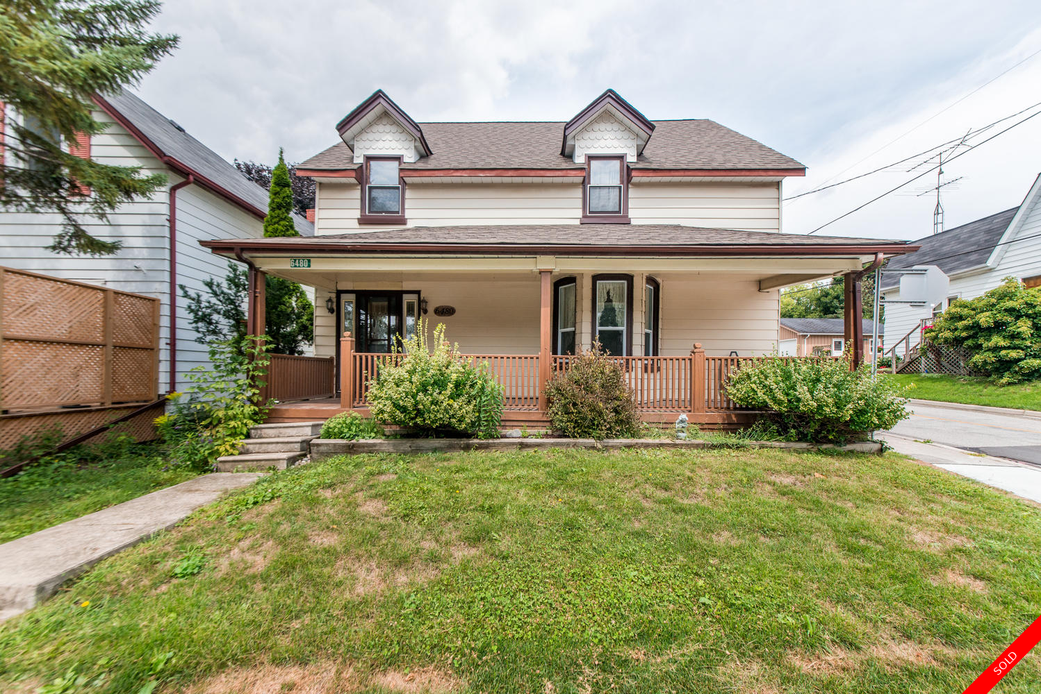 Stouffville 1 1/2 storey for sale: 3 bedroom (Listed 2018-08-20)