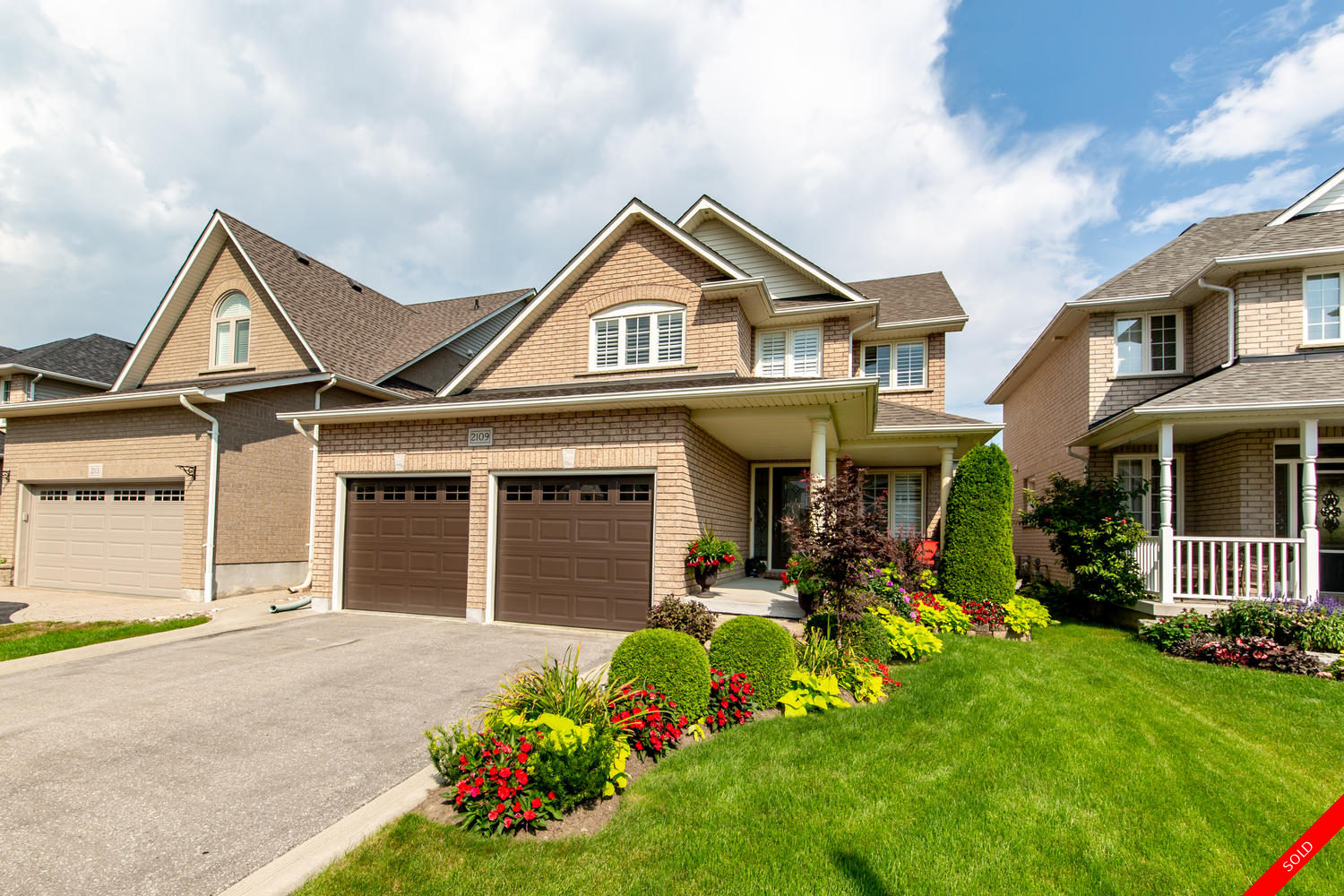 Kedron 2-Storey for sale: Studio Stainless Steel Appliances, Granite Countertop, Glass Shower, Hardwood Floors, Dark Hardwood Floors (Listed 2018-10-09)