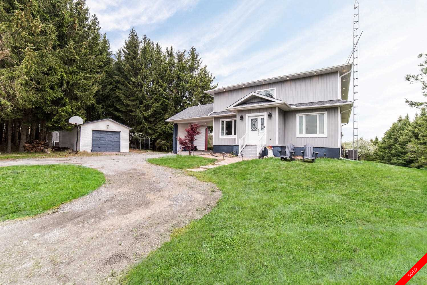 Rural Whitby 2-Storey for sale: 3+2 1,566 sq.ft. (Listed 2019-05-30)