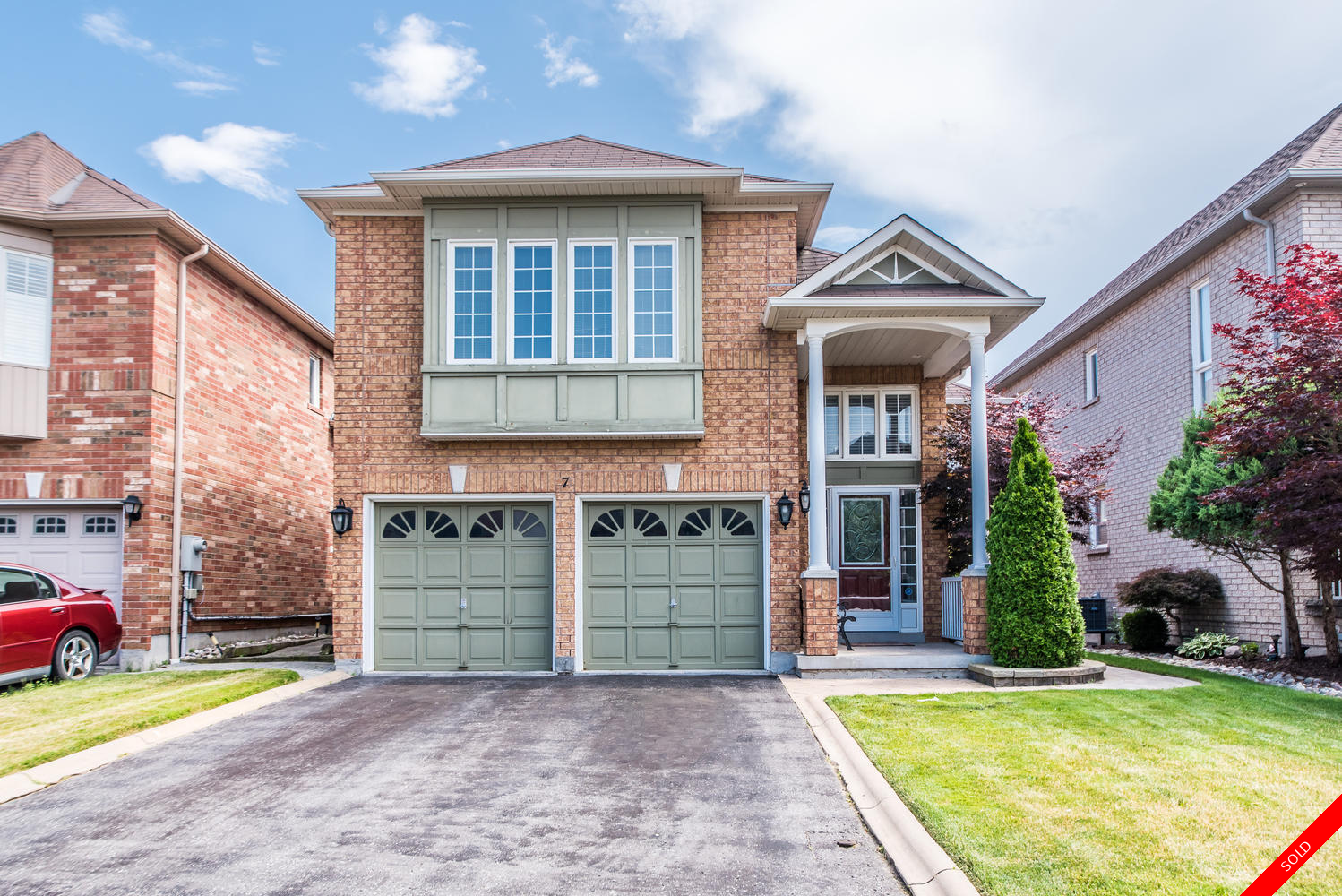 Northwest Ajax Raised Bungalow for sale: 3+1 (Listed 2019-07-10)