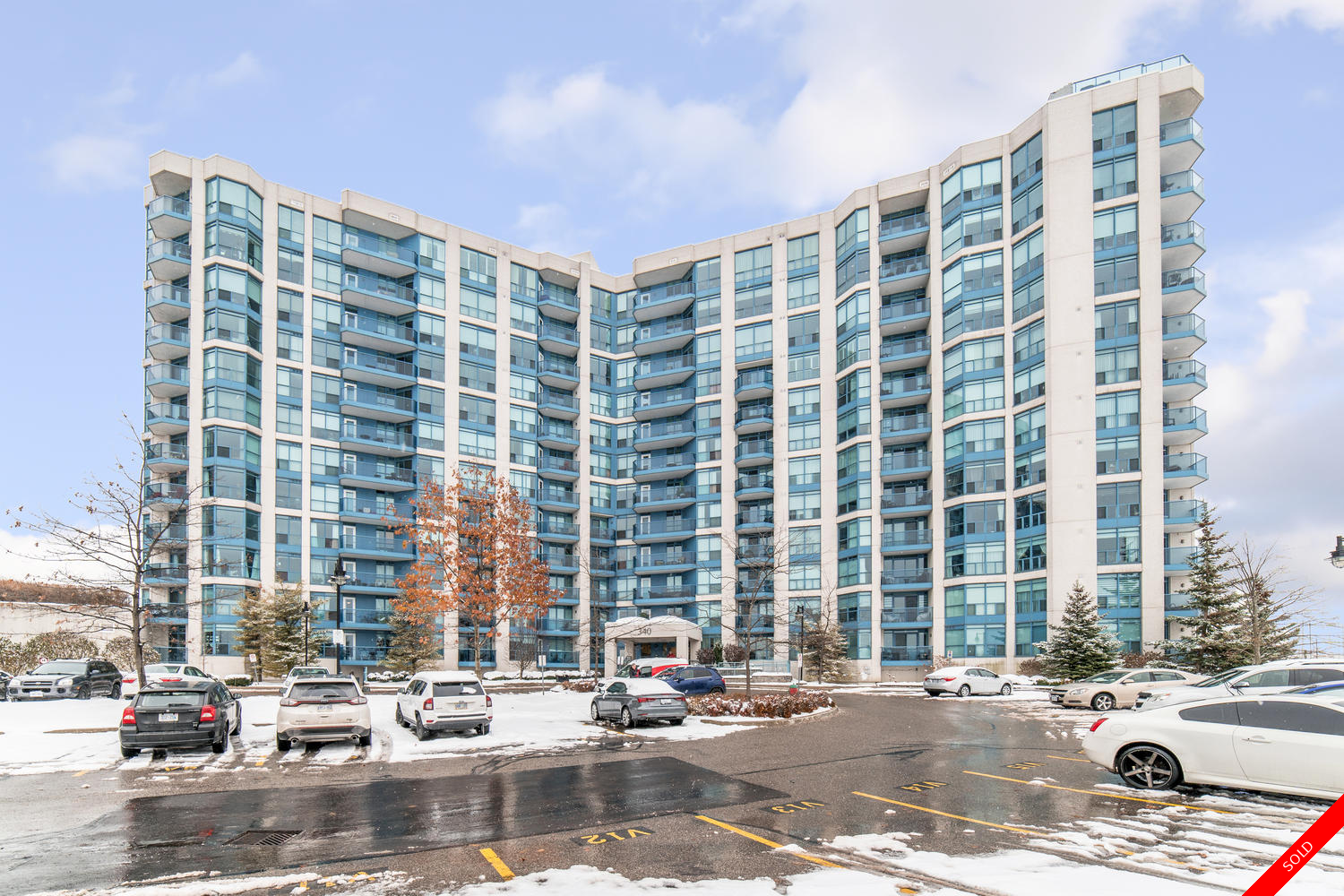 Port Whitby 1 1/2 storey for sale: 2 bedroom 785 sq.ft. (Listed 2019-11-15)