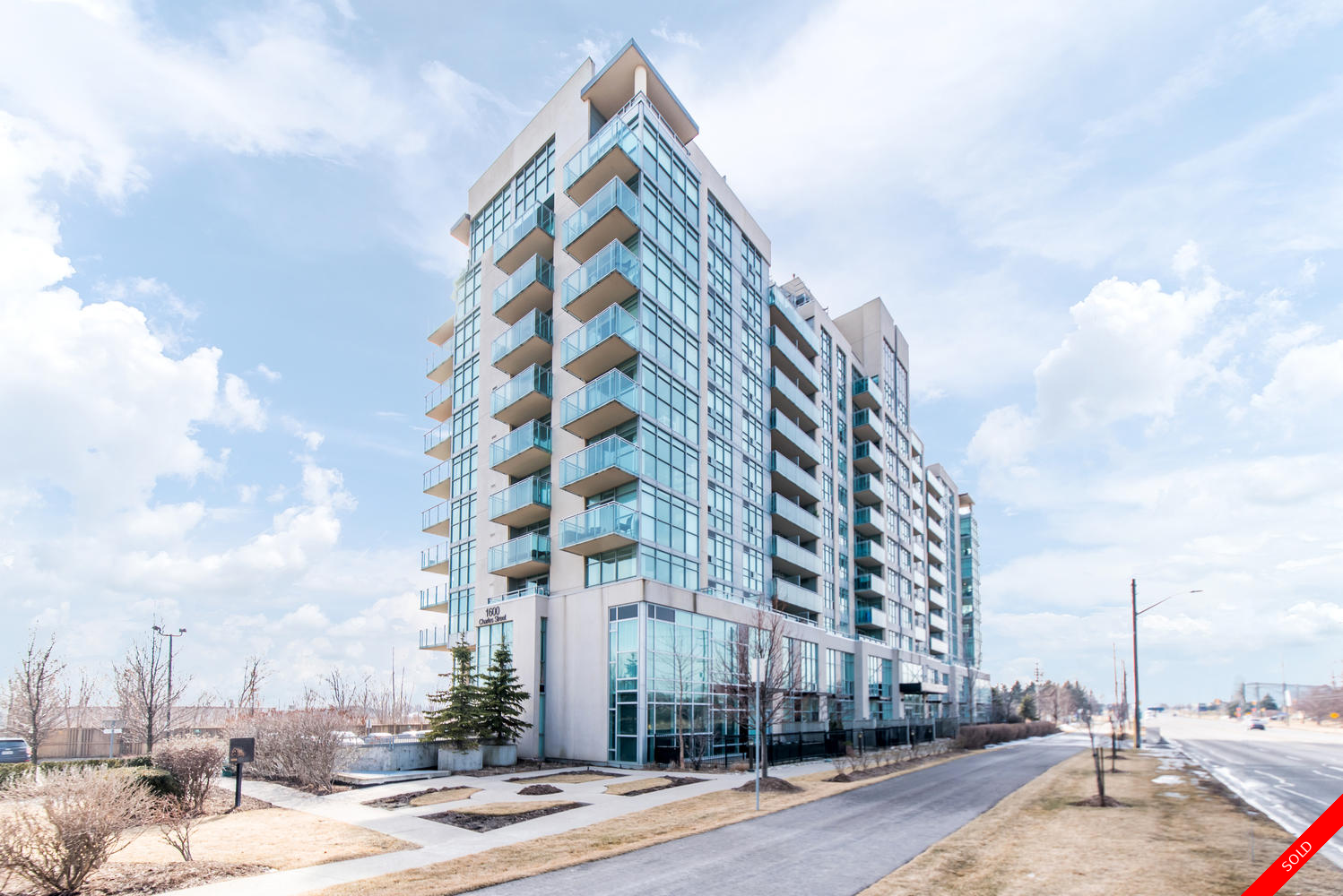 Port Whitby Condo Apartment for sale: 2 bedroom (Listed 2020-02-25)