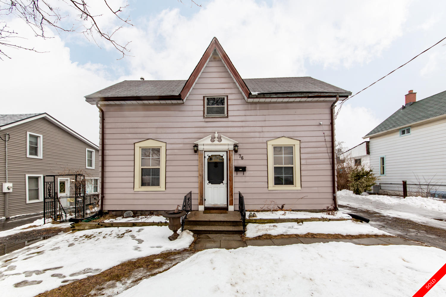 Oshawa 2-Storey for sale: 3 bedroom 1,205 sq.ft. (Listed 2020-03-03)