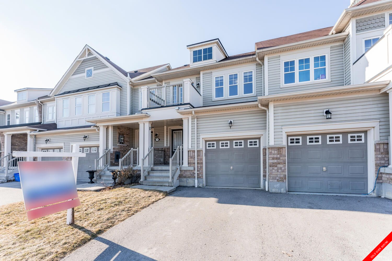 Port Whitby Townhouse for sale: 3 bedroom (Listed 2021-03-11)