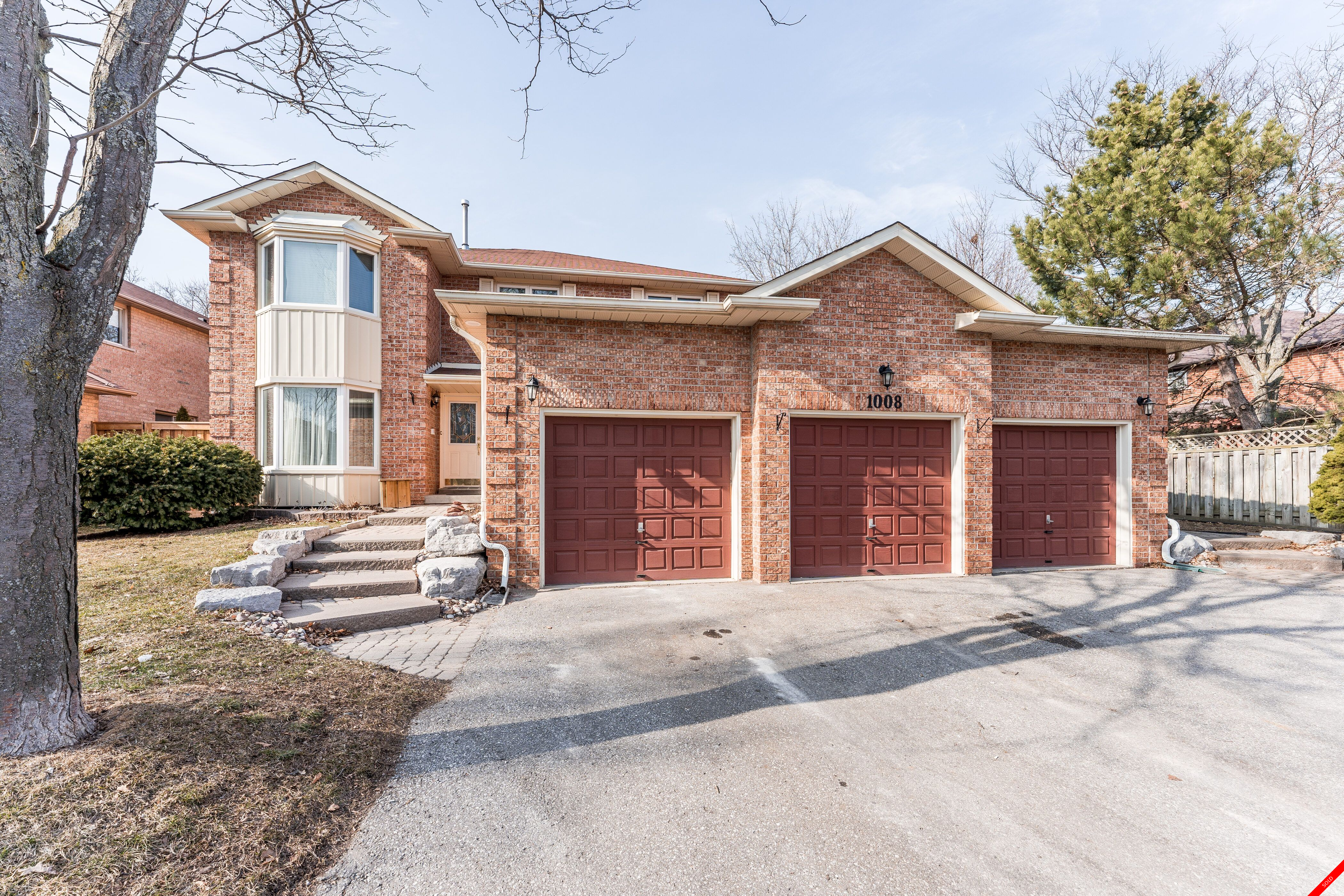 Lynn Heights 2-Storey for sale: 4+1 (Listed 2021-03-23)