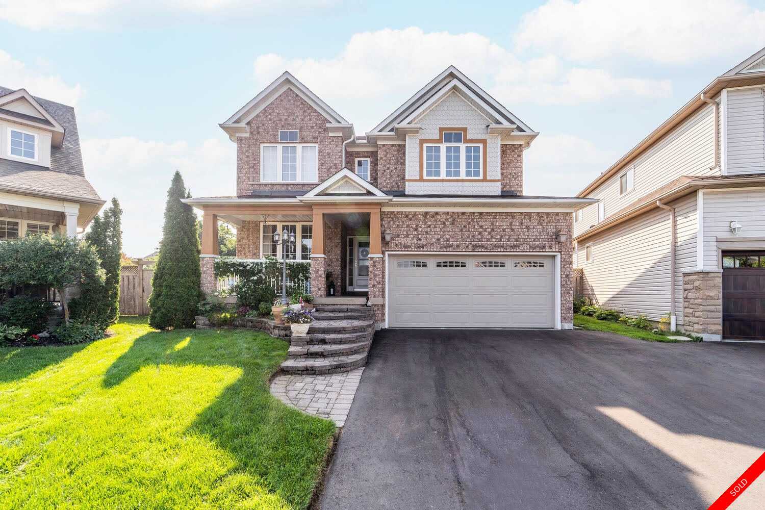 Brooklin 2-Storey for sale: 4 bedroom Hardwood Floors, Dark Hardwood Floors (Listed 2021-09-14)