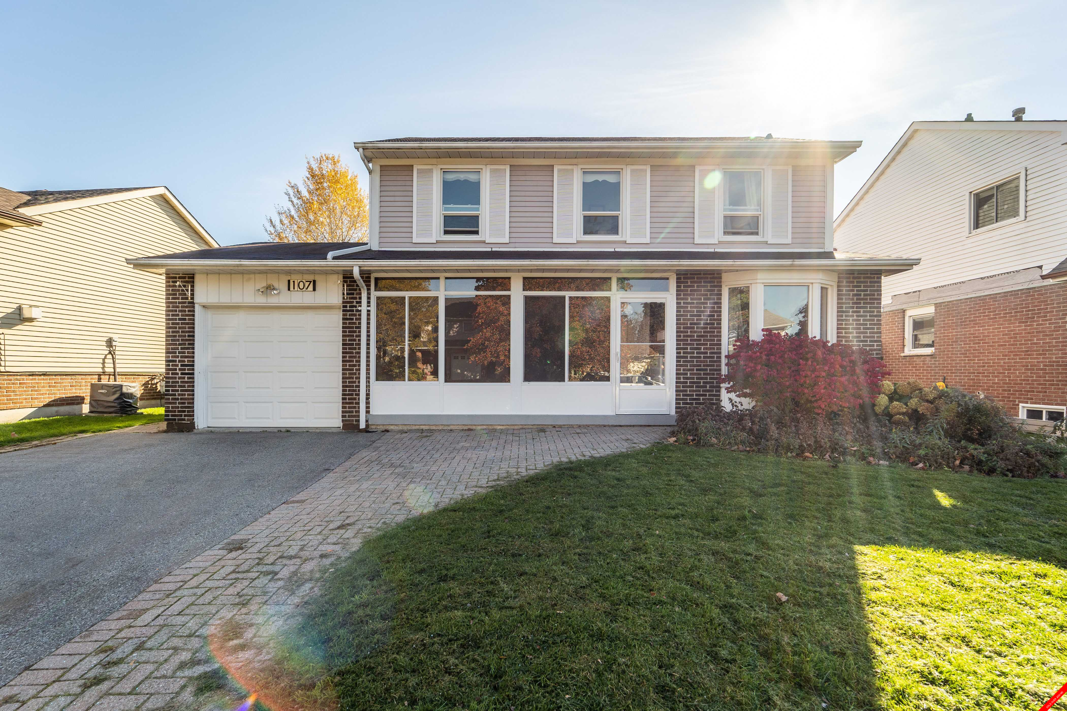 South Ajax 2-Storey for sale: 3 bedroom (Listed 2021-11-10)