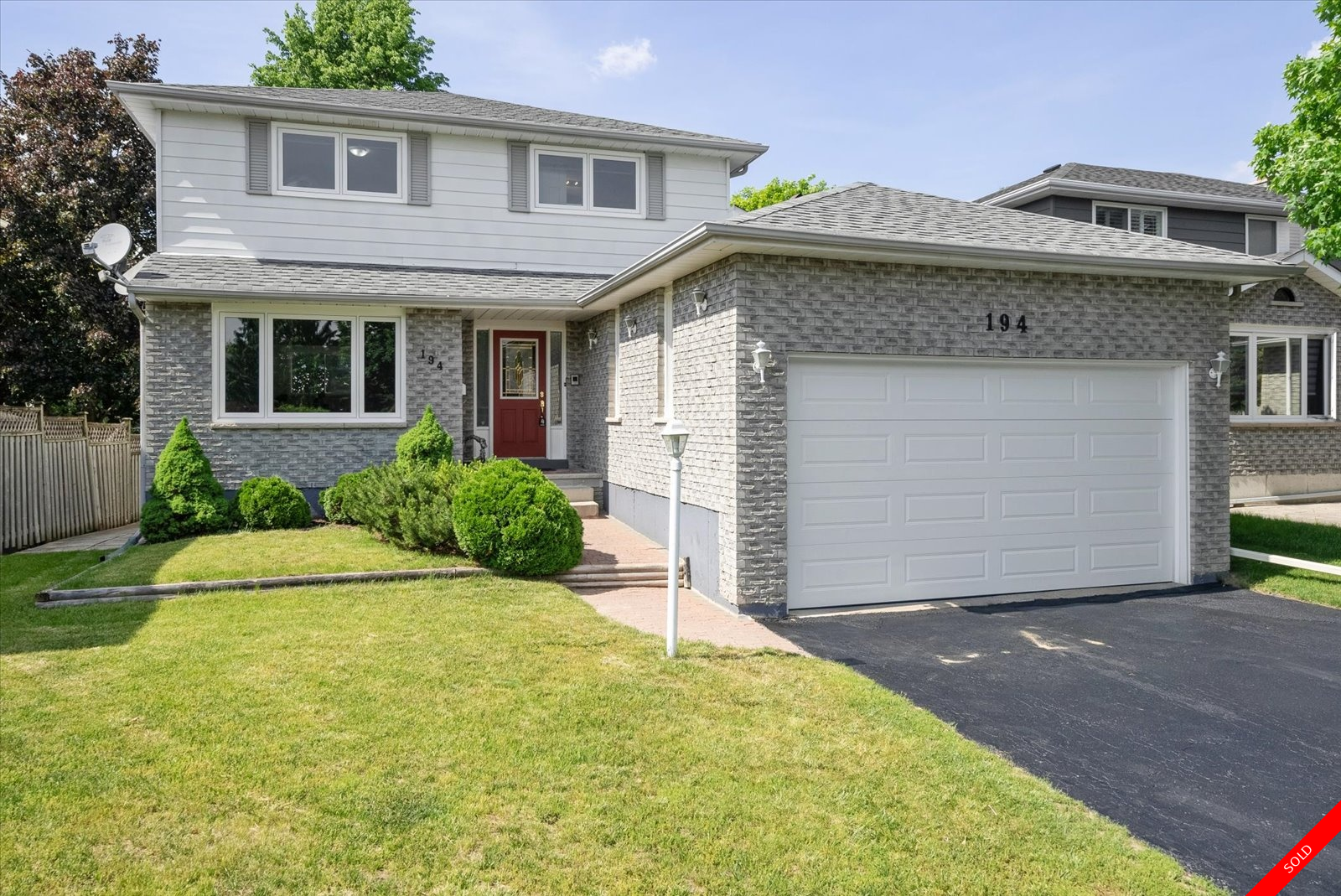 Keswick South 2-Storey for sale: 3 + 1 (Listed 2022-06-01)