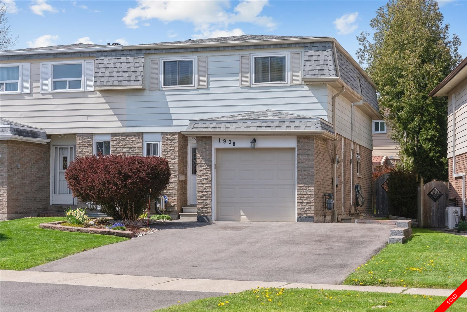 Pickering 2-Storey for sale: 4 bedroom (Listed 2024-05-15)