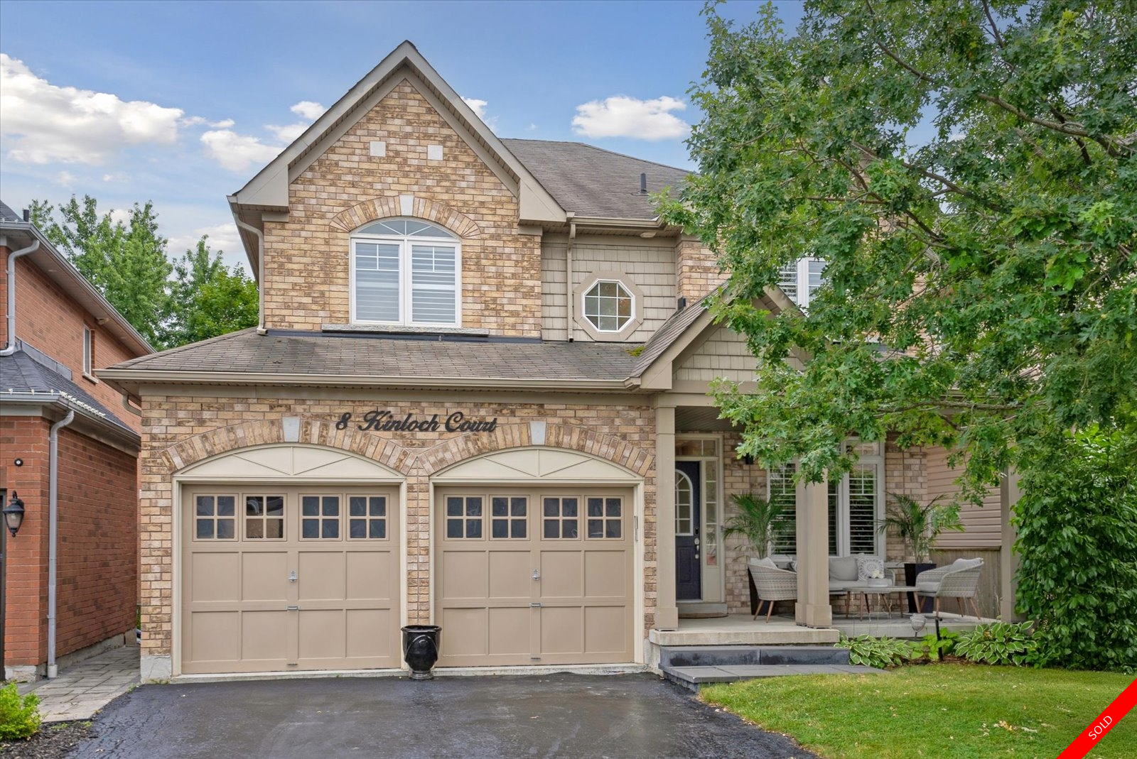 Ajax 2-Storey for sale: 4 bedroom Stainless Steel Appliances, Hardwood Floors, Laminate Floors 2,948 sq.ft. (Listed 2024-10-15)