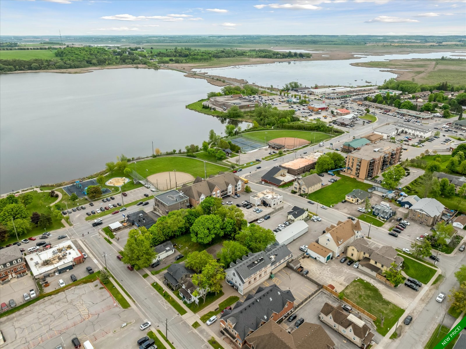 Port Perry Commercial for sale:  Studio 32,770 sq.ft. (Listed 2025-08-13)