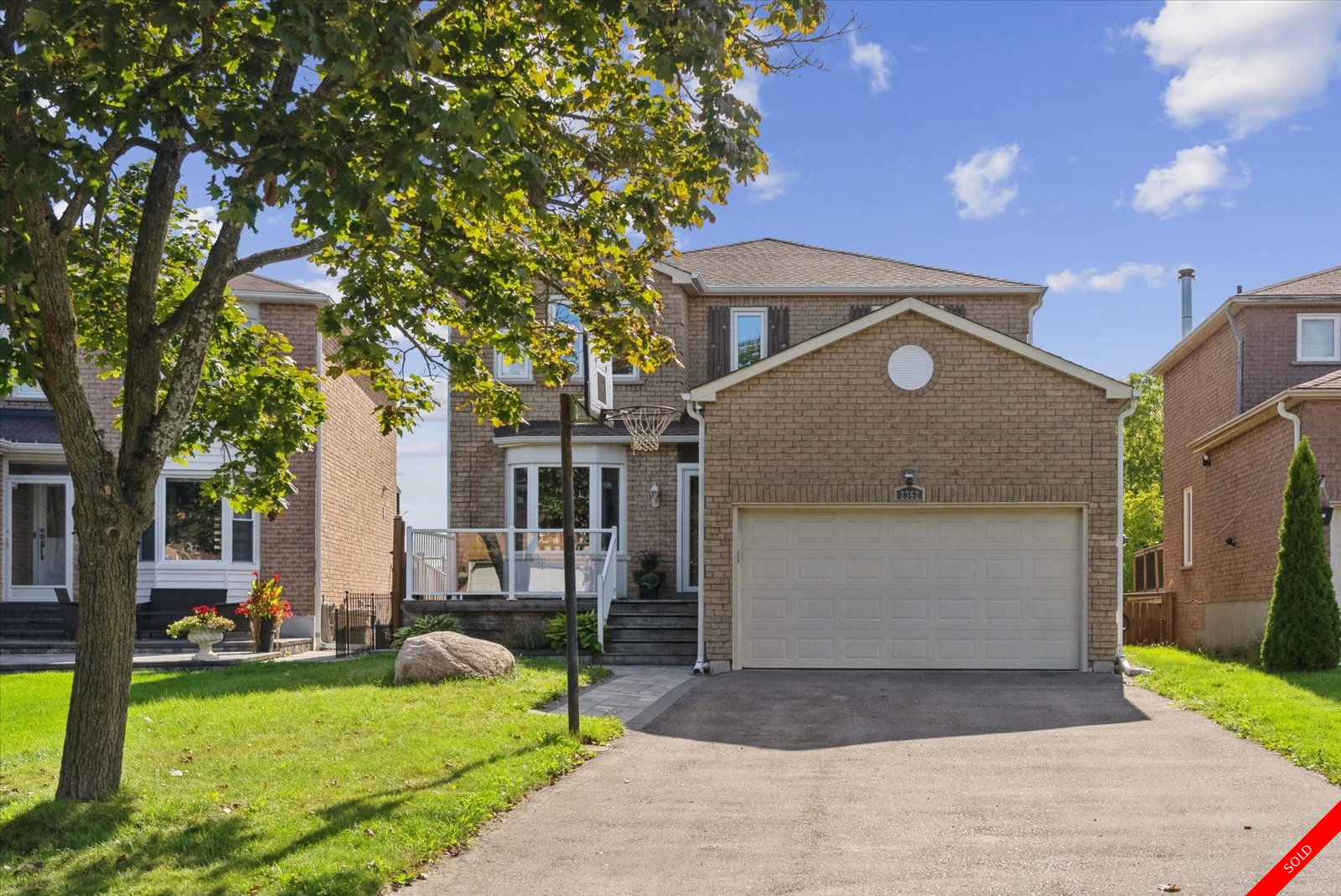 Pickering 2-Storey for sale:  4+1 2,225 sq.ft. (Listed 2025-09-02)