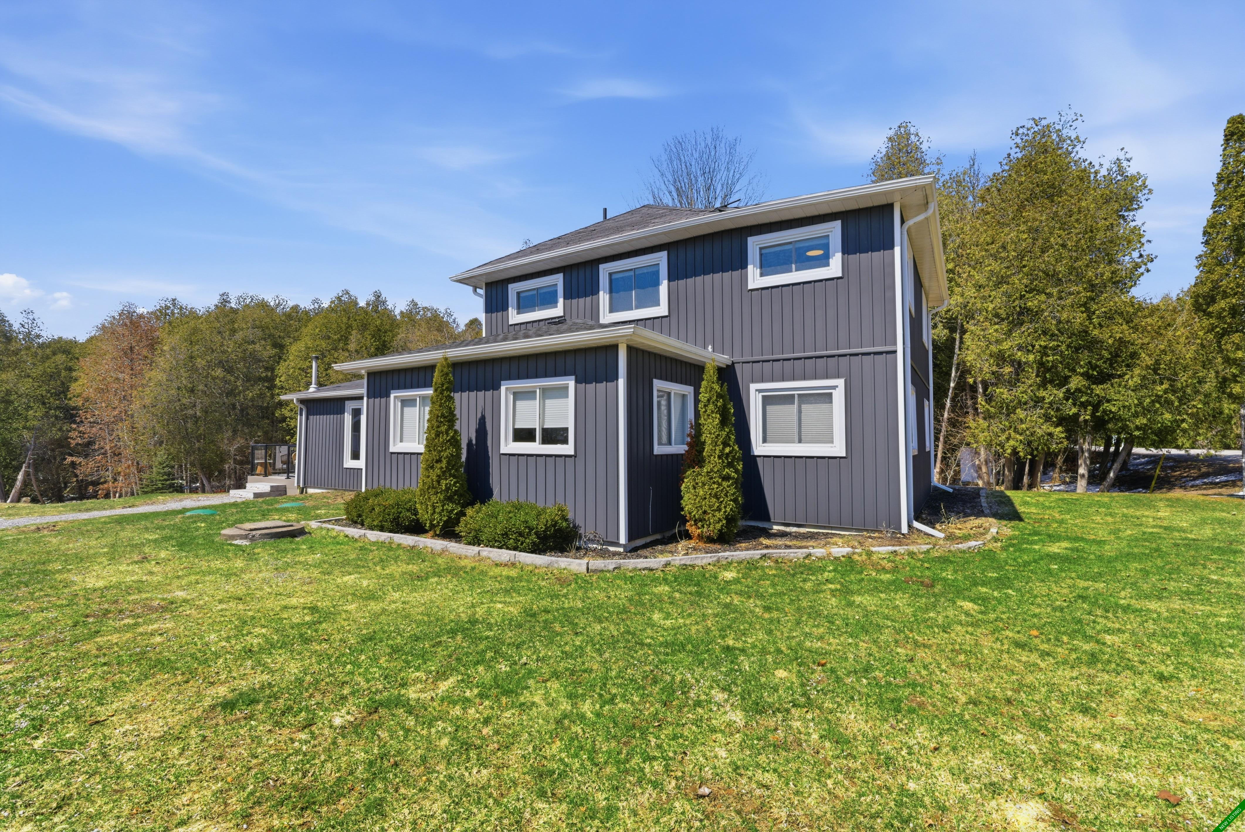Rural Clarington 2-Storey for sale: 3 bedroom Stainless Steel Appliances (Listed 2026-04-09)