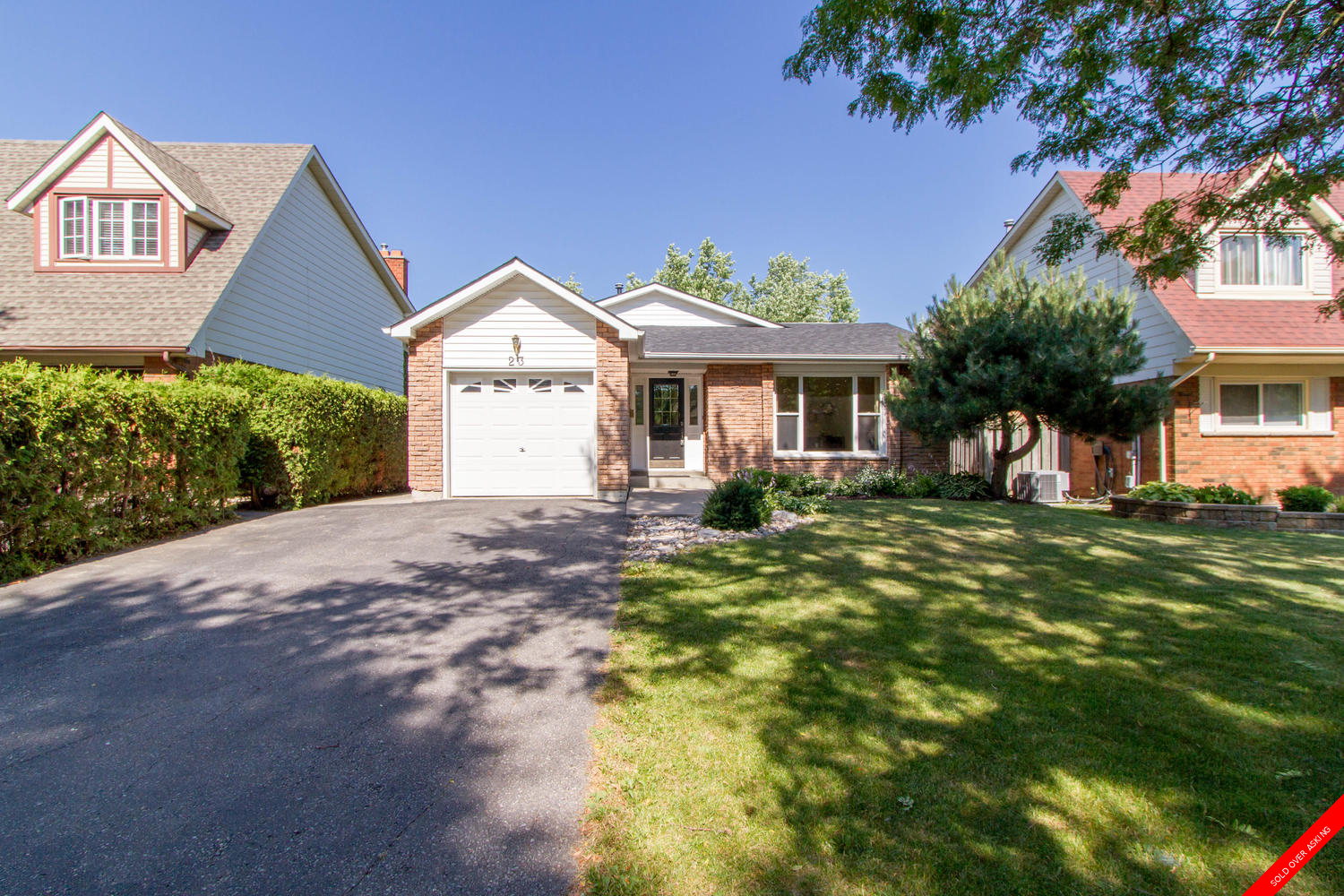 Lynde Creek Bungalow for sale: 3 bedroom Granite Countertop, Tile Backsplash, Hardwood Floors (Listed 2016-07-19)