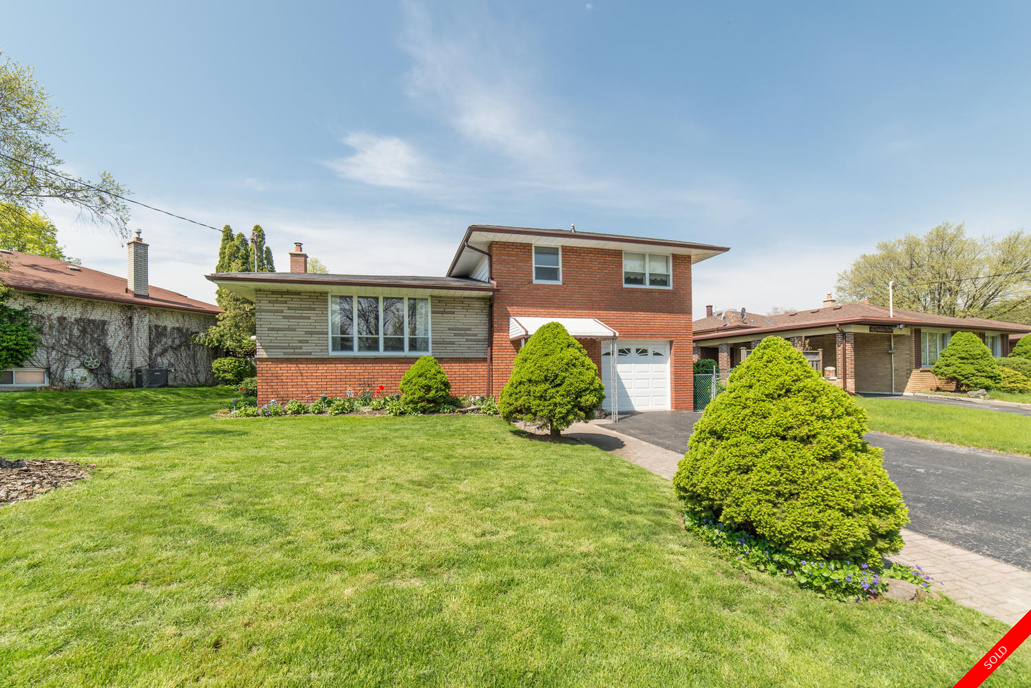 Bendale Sidesplit 4 for sale: 3 bedroom (Listed 2017-05-18)