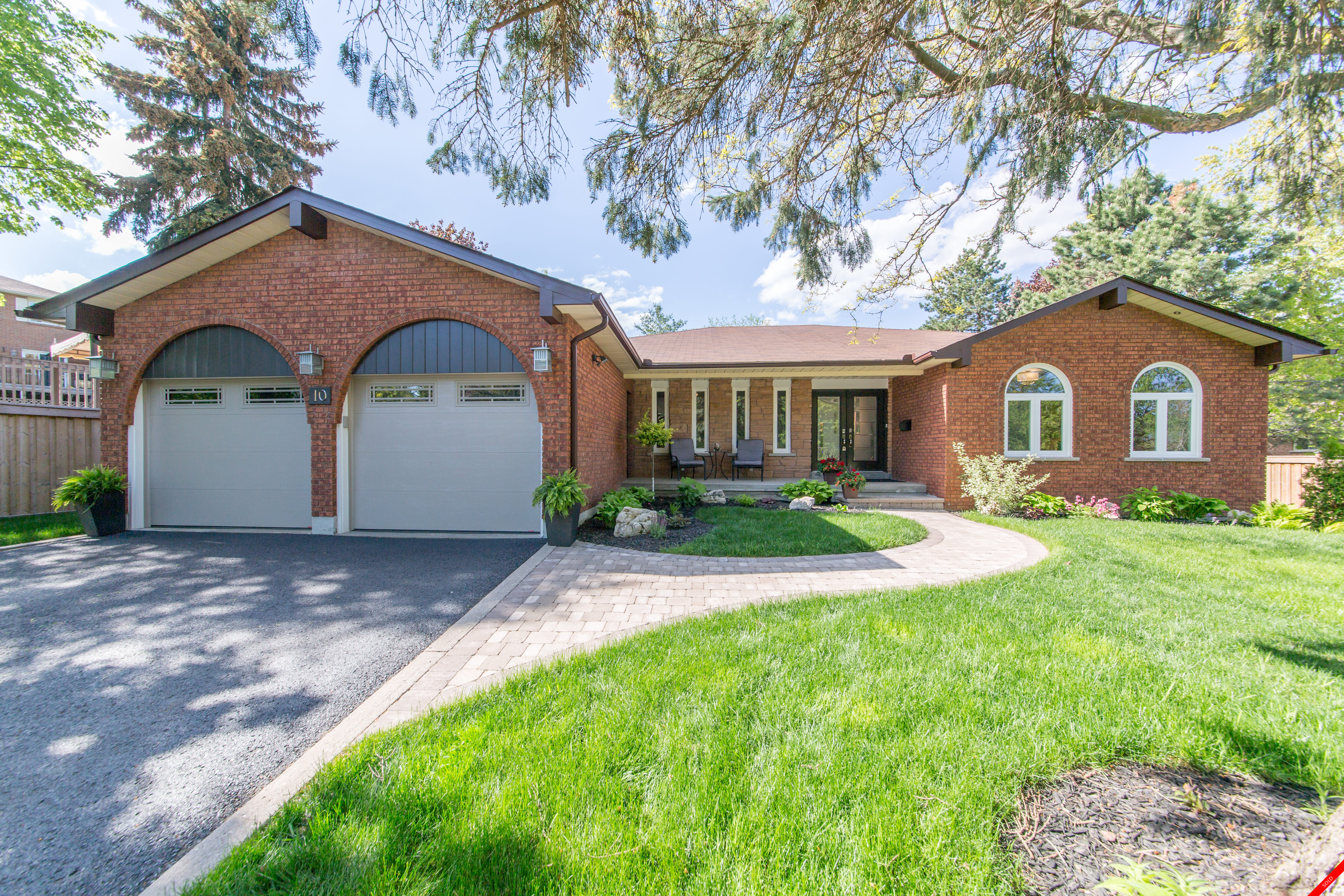 Blue Grass Meadows Bungalow for sale: 3+1 (Listed 2017-05-31)