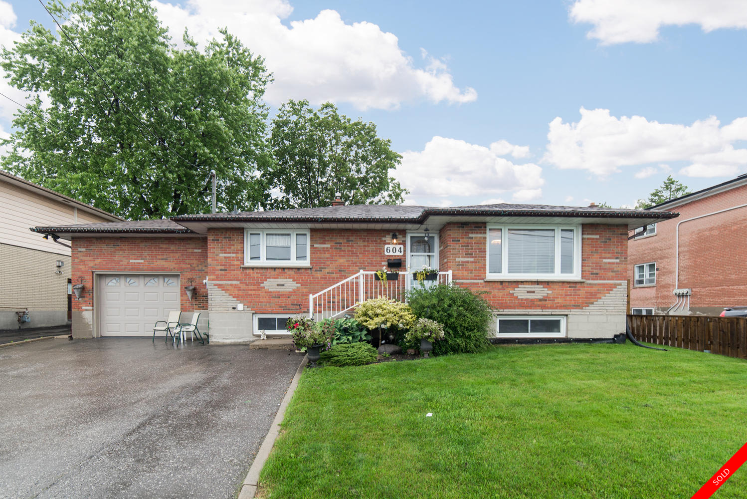 Farewell Bungalow for sale: 2+2 Laminate Floors (Listed 2017-10-13)