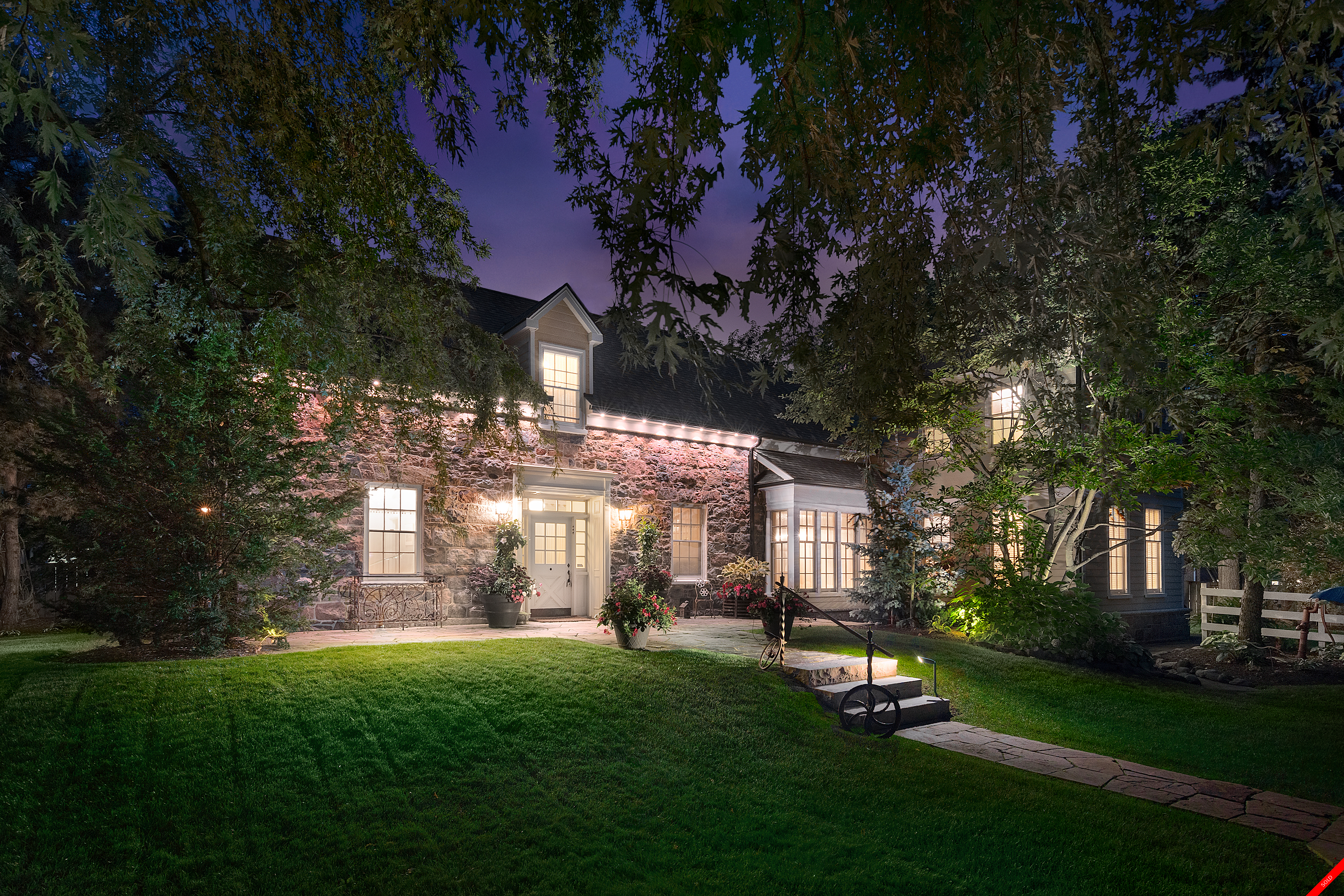 Brock Ridges 2-Storey for sale: 4 bedroom 3,828 sq.ft. (Listed 2017-09-15)